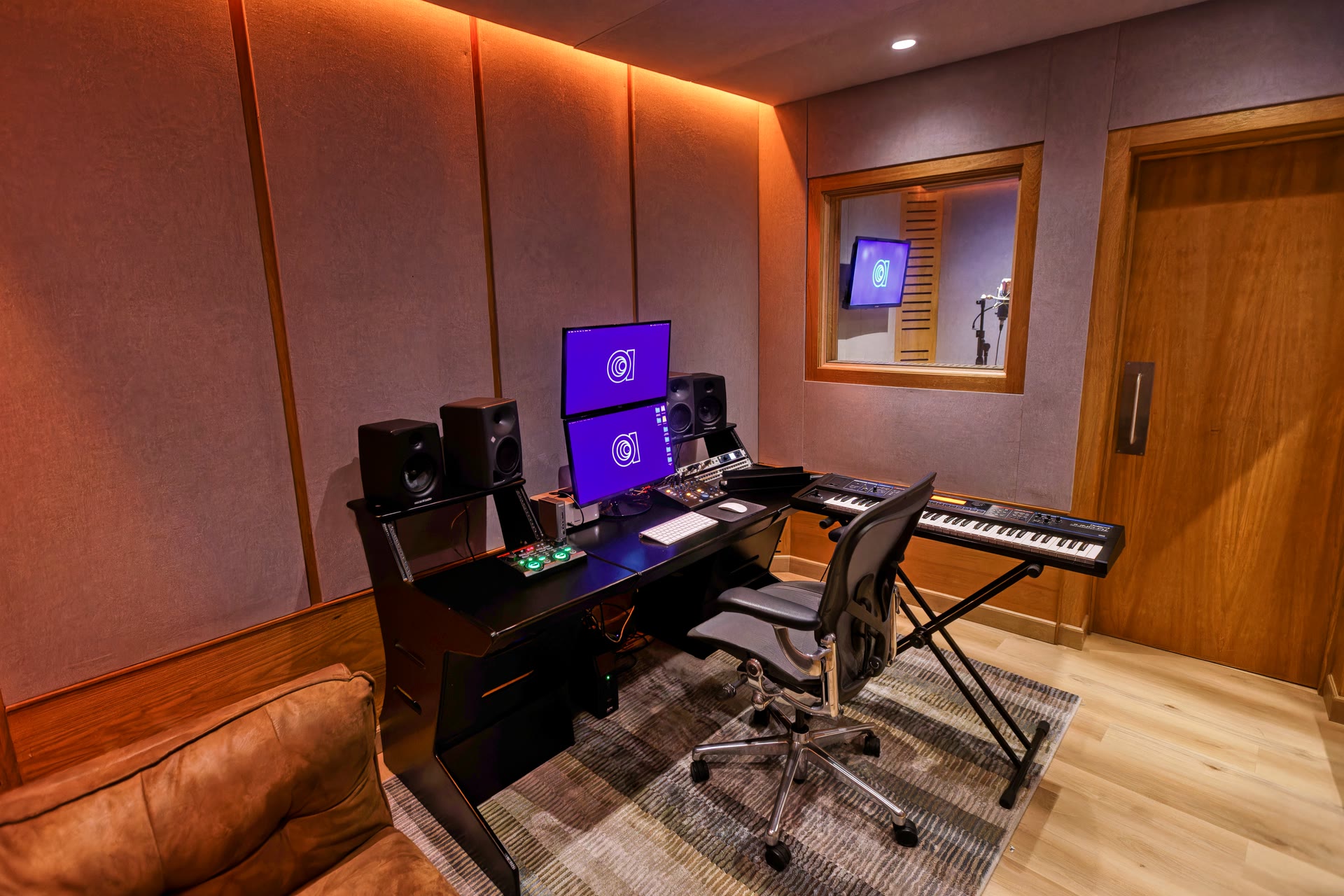 Estudio Adelobo